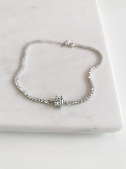 BRACELET ÉCLAT(2mm) ET PETIT ZIRCONIUM CENTRAL