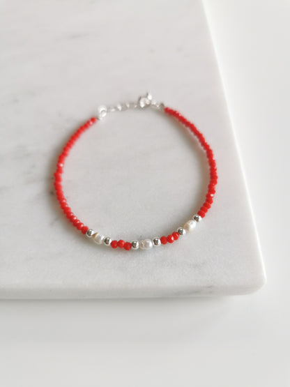 BRACELET CRISTAUX ROUGES ET PERLES DE CULTURE