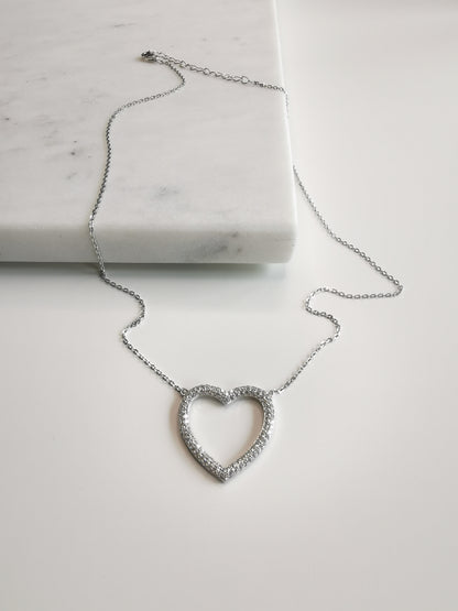 COLLIER COEUR ET ZIRCONIUM BLANC