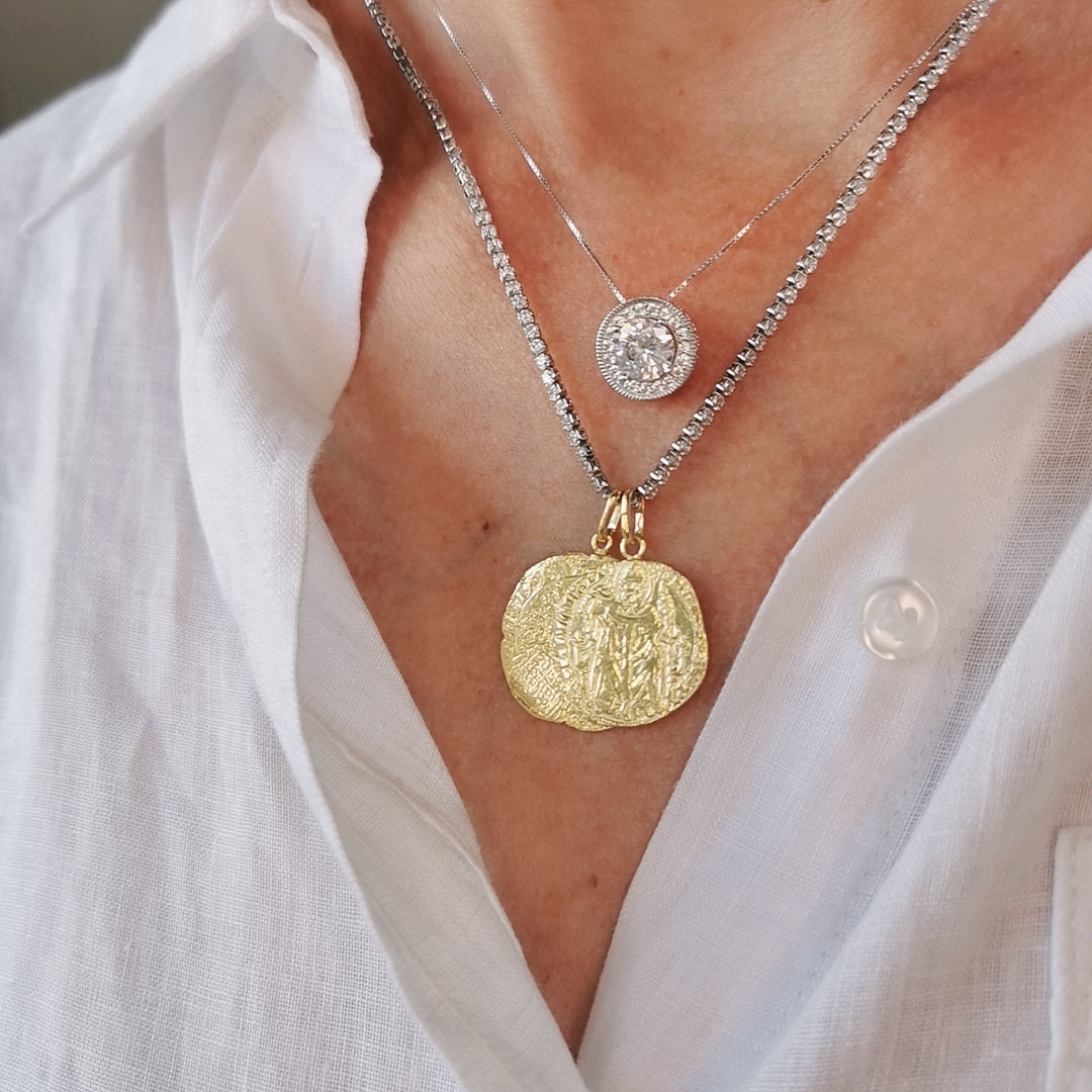 COLLIER COINS AVEC ZIRCONIUM BLANC ET 2 MÉDAILLES OR