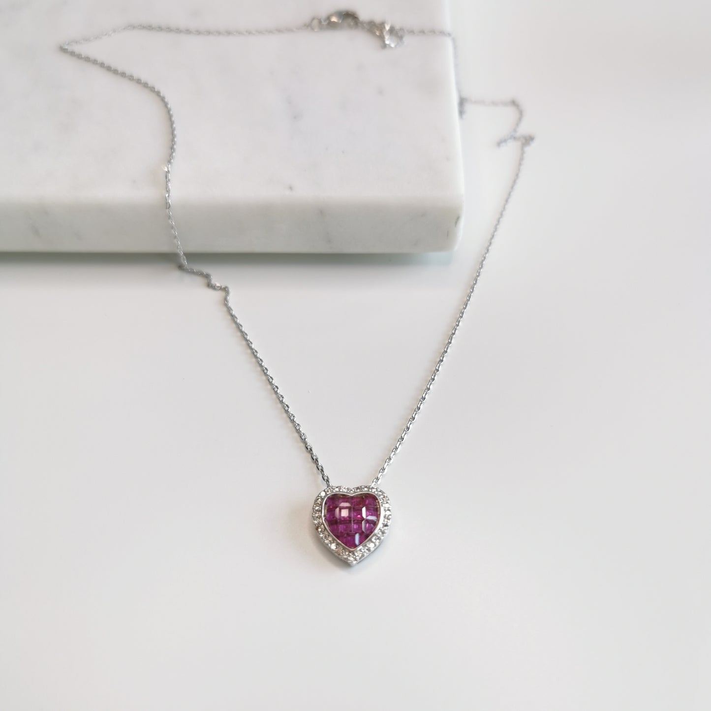 COLLIER COEUR MOSAIQUE TOURMALINE ROSE ET ZIRCONIUM