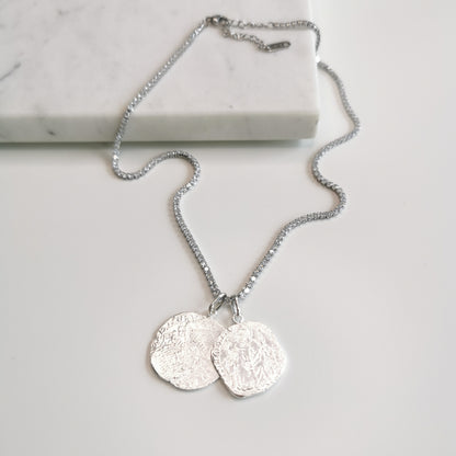 COLLIER COINS AVEC ZIRCONIUM BLANC ET 2 MÉDAILLES ARGENT