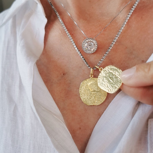 COLLIER COINS AVEC ZIRCONIUM BLANC ET 2 MÉDAILLES OR