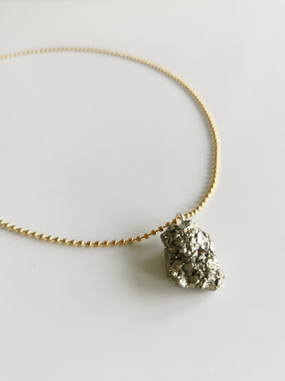 COLLIER PIERRE PYRITE